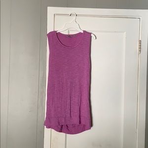 Athleta tank with fun twisted back